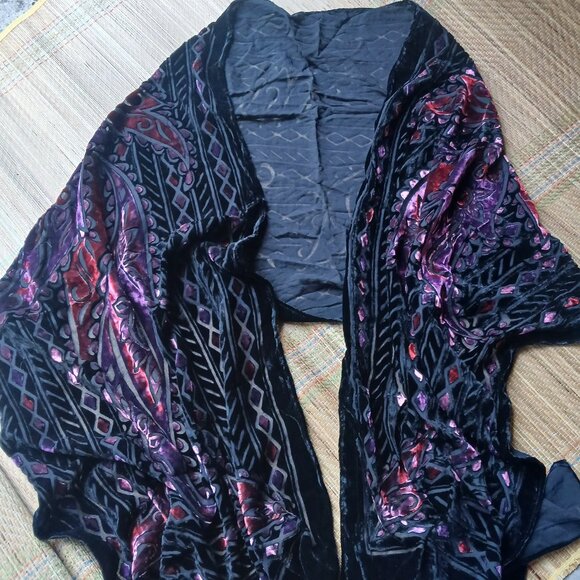 Bob Mackie wearable art Scarf/Wrap - Picture 2 of 3